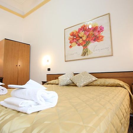 Hotel Casa Del Lago فلورنس المظهر الخارجي الصورة