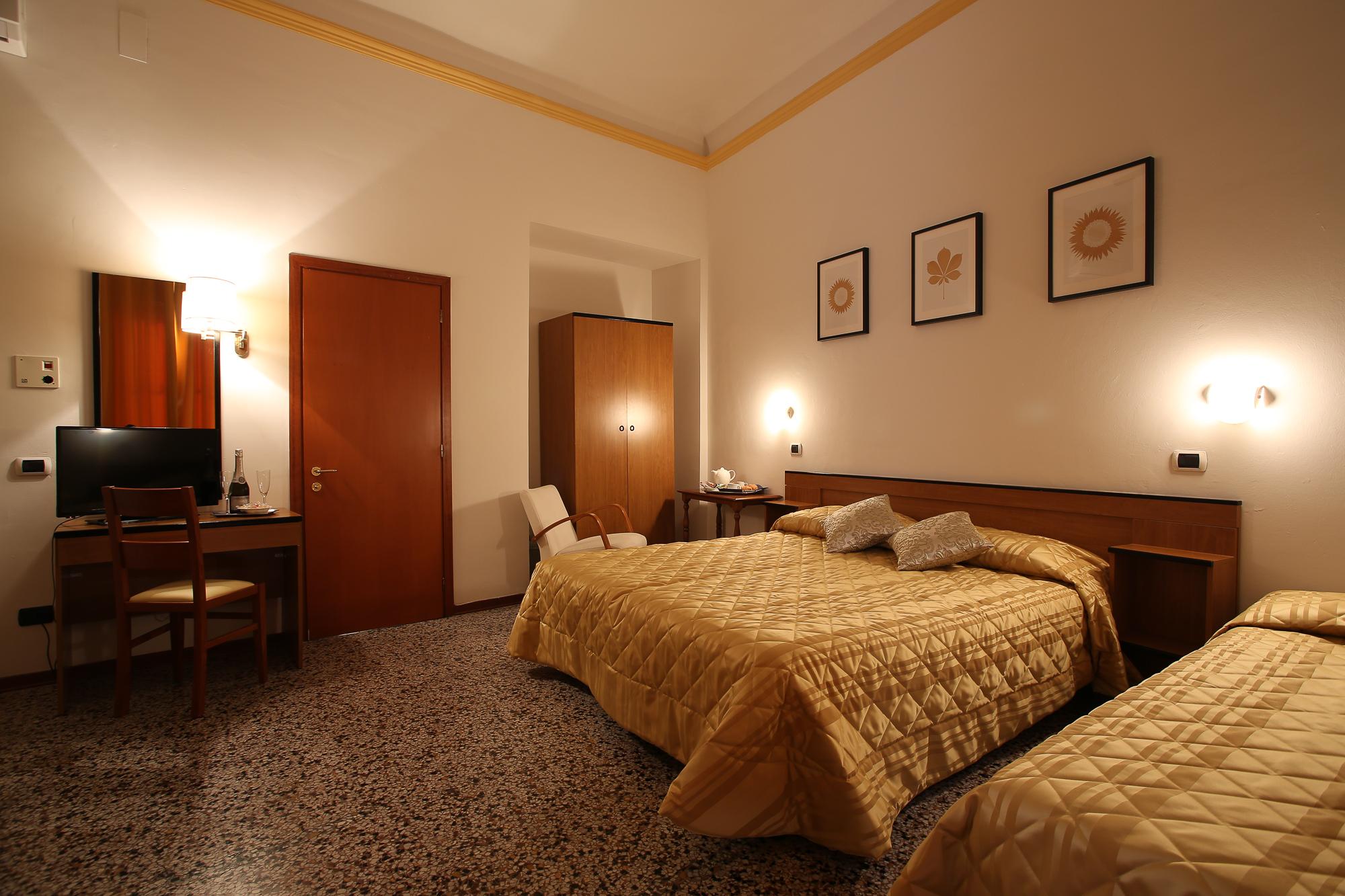 Hotel Casa Del Lago فلورنس المظهر الخارجي الصورة