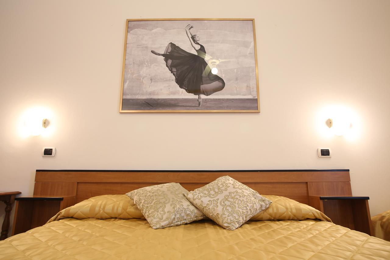 Hotel Casa Del Lago فلورنس المظهر الخارجي الصورة